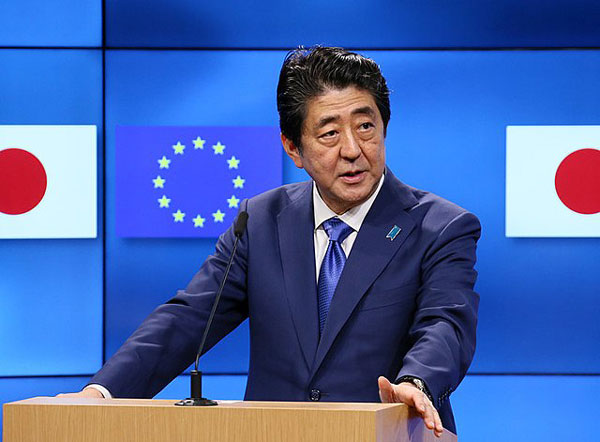 安倍首相